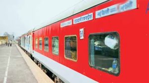Rajdhani Express : राजधानी एक्स्प्रेस ठरली देशातील सर्वाधिक श्रीमंत ट्रेन!