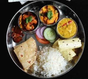 Poli Bhaji Rate : वडापाव नंतर महागली पोळी भाजी!