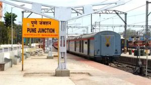 Railway Megablock News: ऐन सणासुदीच्या दिवसांत प्रवाशांचा खोळंबा, रविवारी 'या' मार्गावर ९ तासांचा ब्लॉक, लोकलसह एक्स्प्रेसही रद्द