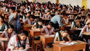 HSC Exam Hall Ticket Online : विद्यार्थ्यांनो लक्ष द्या! १२ वी परीक्षेचं हॉल तिकीट ऑनलाईन उपलब्ध