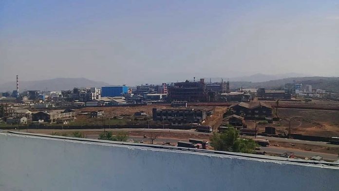 Lote MIDC : लोटे एमआयडीसीतील कामगारांची सुरक्षा 'राम भरोसे'