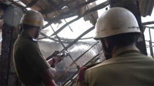 Mumbai Fire : मुंबईत अग्नितांडव! मस्जिद बंदर येथील इमारतीला आग; २ जणांचा मृत्यू