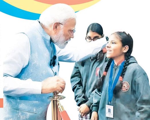 Pariksha Pe Charcha : यंदा ‘परिक्षा पे चर्चा’ सहभागासाठी ३ कोटी ५६ लाख विद्यार्थ्यांची नोंदणी; पंतप्रधान मोदींसह दीपिका पदुकोण, मेरी कोम, विक्रांत मेस्सींसह विविध दिग्गज साधणार संवाद