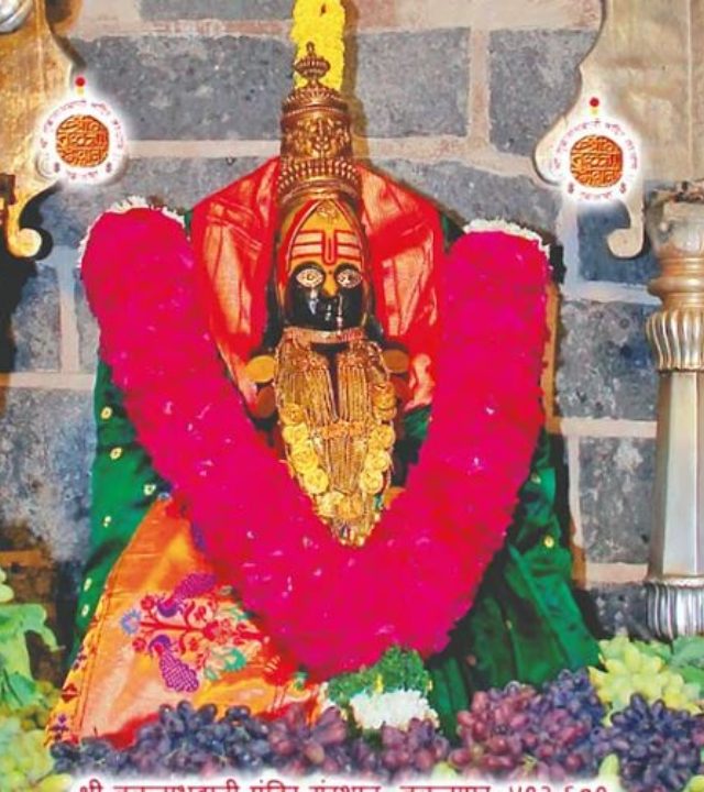 Tuljapur : तुळजाभवानीस अर्धा किलोचा सोन्याचा मुकूट अर्पण