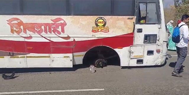 Shivshahi Bus Accident : धावत्या शिवशाही बसचं टायर निखळलं अन् ५० प्रवासी...