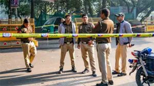 राजधानी दिल्लीच्या शाळेत पुन्हा बॉम्बने उडवण्याची धमकी