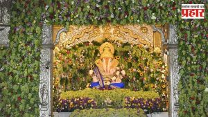 Dagdusheth Ganpati : धूलिवंदनानिमित्त 'दगडूशेठ' गणपतीला २ हजार किलो द्राक्षांचा नैवेद्य!