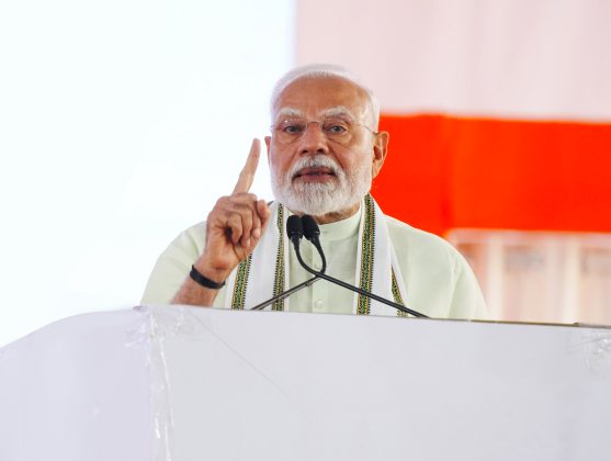 ग्रामीण भागातील गरिबी घटली, मोदींचे कौतुकास्पद कार्य
