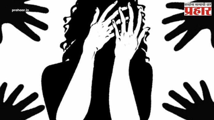 सोलापूर : धक्कादायक! ५५ वर्षाच्या शिपायाकडून चिमुकलीवर ६ महिन्यांपासून अत्याचार