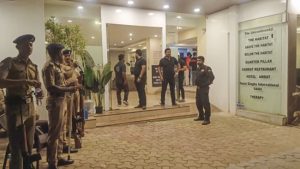 Video : कुणाल कामराने गाणे गायलेला 'तो' स्टुडिओ तोडणार! अधिकारी ॲक्शन मोडवर