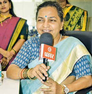 स्वावलंबी स्त्री - नंदिनी आवाडे