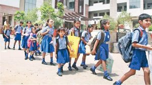 मराठीचा अभिमान म्हणजे हिंदीचा द्वेष नव्हे...