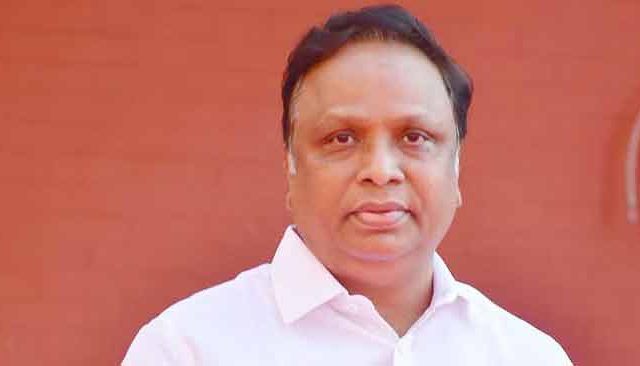 मग त्यावेळी आदित्य ठाकरे लंडनमधील नदीची पाहणी करीत होते की पॅरिसमधील?