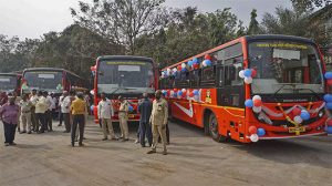 एसटी महामंडळ घेणार २५ हजार स्वमालकीच्या बसेस