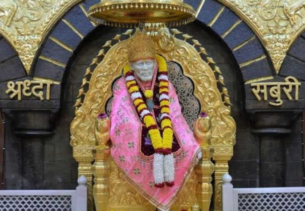 शिर्डी संस्थानची 'डोनेशन पॉलिसी' लागू, साई भक्तांसाठी १० हजारात थेट आरती!