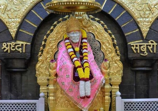 शिर्डीच्या साई संस्थान मंदिराला बॉम्बने उडवण्याची धमकी, पोलीस तपास सुरू