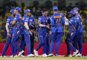 IPL 2025 : आयपीएलमध्ये मुंबई इंडियन्सला मोठा धक्का! प्रसिद्ध क्रिकेटपटू दुखापतीमुळे बाहेर