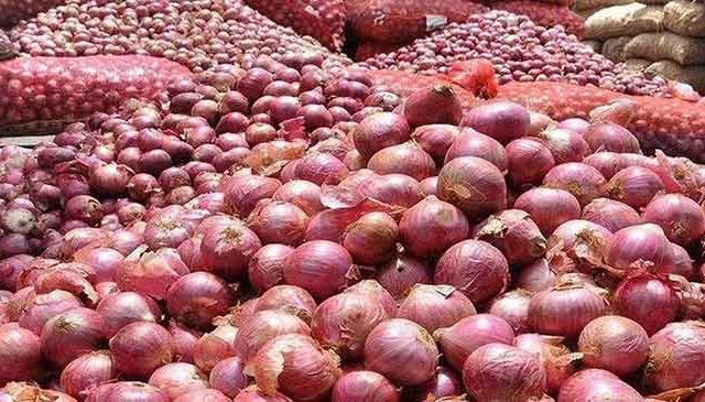 Nashik : नाशिकच्या कांदा उत्पादकांसाठी आनंदाची बातमी ! बाजारातभावात मोठा बदल