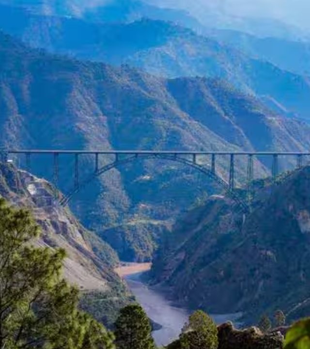 Chenab Bridge : १३०० मीटर लांब, ४६७ मीटर ऊंच...पंतप्रधान मोदी यांच्या हस्ते होणार चिनाब रेल्वे पुलाचे उद्घाटन