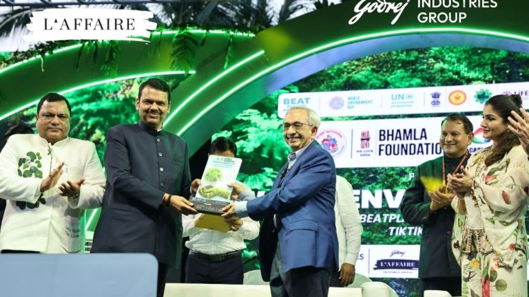 CSR News: गोदरेज ग्रुप, बीएमसी आणि भामला फाउंडेशनकडून प्लास्टिक प्रदूषणाविरुद्धच्या जागरूकतेचे कृतीत रूपांतर