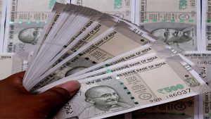 Eight Pay Commision: सरकारी कर्मचाऱ्यांना खुषखबर ! आठवे वेतन १ जानेवारीपासून एकूण पगारात 'इतकी' वाढ !