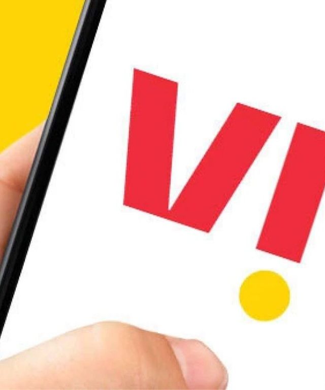 VI Breaking News: वोडाफोन आयडीयाचे अस्तित्वच धोक्यात कंपनीकडे थकबाकी द्यायलाही पैसे नाहीत !