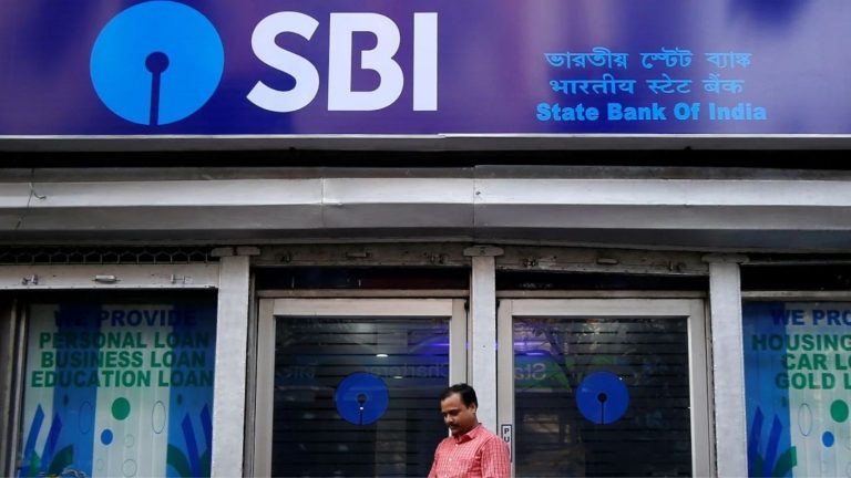 SBI Report : CRR रेशोत कपात केल्यामुळे मिळणार अर्थव्यवस्थेत चालना कर्जपुरवठा 'इतक्या' टक्क्याने वाढणार - एसबीआयचा अहवाल