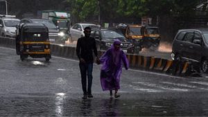 Mumbai rain मुंबई शहर जिल्ह्यात १४२ मिमी पाऊस, मुंबई - पुण्यासाठी २४ तास धोक्याचे....