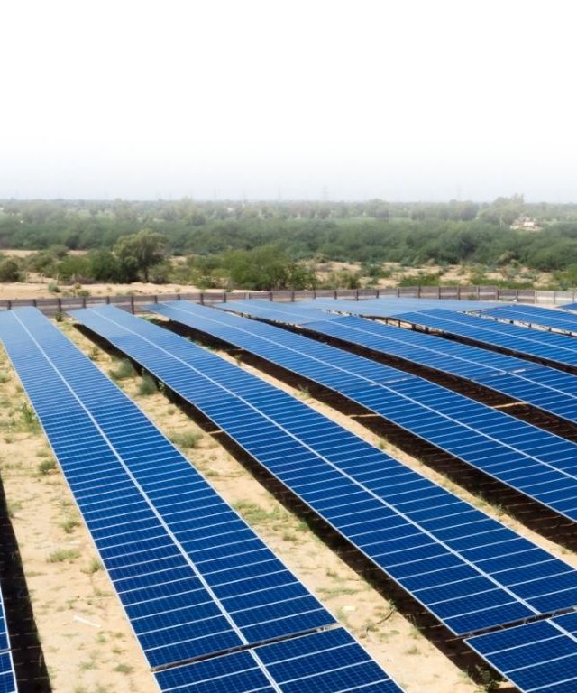 राजस्थानमध्ये २५० मेगावॅटच्या एफडीआरई प्रकल्पासाठी ACME Solar ने NHPC सोबत PPA करार केला