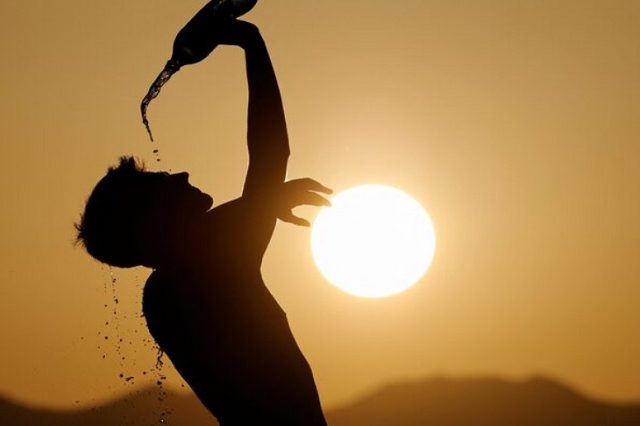 Heat wave : १३ राज्यांत उष्णतेच्या लाटेचा इशारा, काळजी घेण्याचे आवाहन
