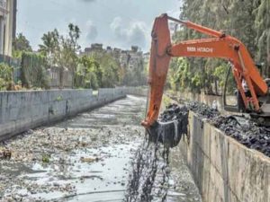 छोट्या नाल्यांची ६४ टक्के,  तर मोठ्या नाल्यांची ९१ टक्के सफाई