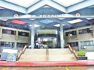 रुग्णालयातील स्वच्छतेवर चक्क नऊ कोटी खर्च; मनपाचा वैद्यकीय विभाग ठेकेदारांवर मेहेरबान?