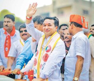 नितेश राणे… सिर्फ नाम ही काफी है…।