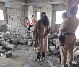 ठाणे महापालिकेच्या ३३ अनधिकृत बांधकामांवर धडक कारवाई