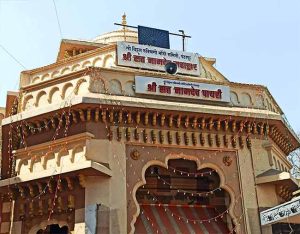 चला... विठ्ठल रुक्मिणीच्या दर्शनाला!