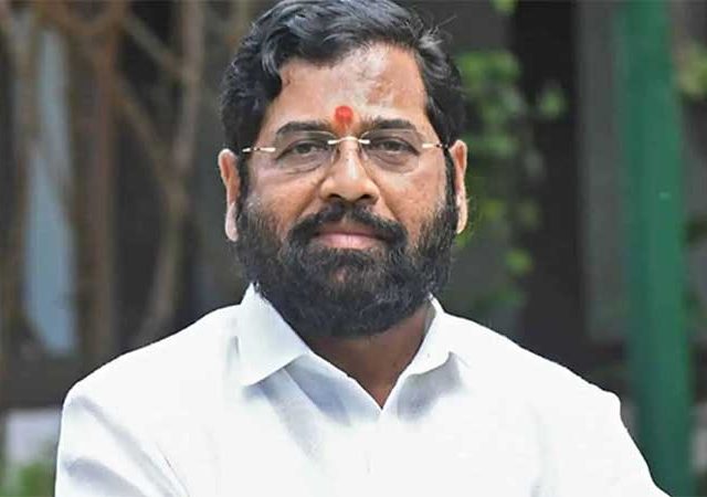 'भगवा दहशतवाद म्हणणाऱ्यांनी हिंदूंची जाहीर माफी मागावी'