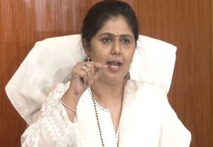 Pankaja Munde on Maratha reservation :  “ओबीसींवर अन्याय होऊ देणार नाही; मराठा आरक्षणावर पंकजा मुंडेंची ठाम भूमिका”