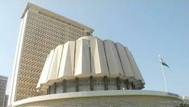 राज्यात पशुपालन व्यवसायाला कृषी व्यवसायाचा दर्जा