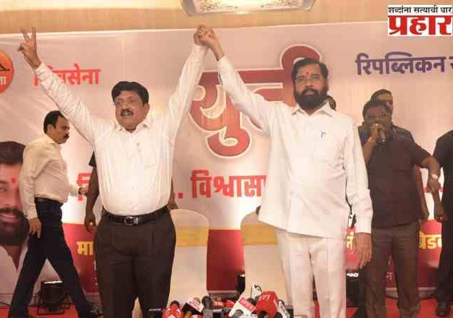 शिवशक्ती-भीमशक्ती एकत्र! शिंदे-आंबेडकर हातात हात घालून मैदानात!