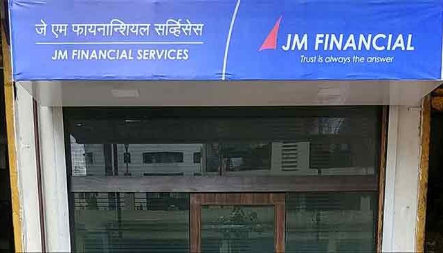 JMFL Research: जागतिक टेरिफ अस्थिरतेत भारताची रणनीती 'अशी' असावी - जेएम फायनांशियल पहा संपूर्ण रणनीती अहवाल एका क्लिकवर !