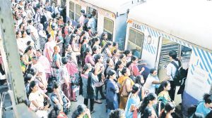 रेल्वे स्थानकांतील महिला सुरक्षेची जबाबदारी आता ‘एआय’च्या खांद्यावर