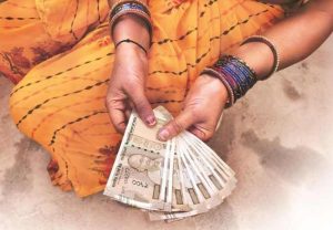 लाडकी बहीण योजनेच्या ई-केवायसी प्रक्रियेस ३१ डिसेंबर २०२५ पर्यंत मुदतवाढ