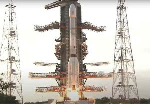इस्रो-नासाच्या निसार पृथ्वी निरीक्षण उपग्रहाचे श्रीहरिकोटा येथून यशस्वी प्रक्षेपण