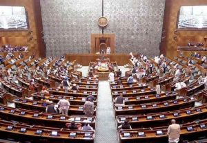 Monsoon Session of Parliament 2025: ऑपरेशन सिंदूरवरून संसदेत गोंधळ, कामकाज स्थगित