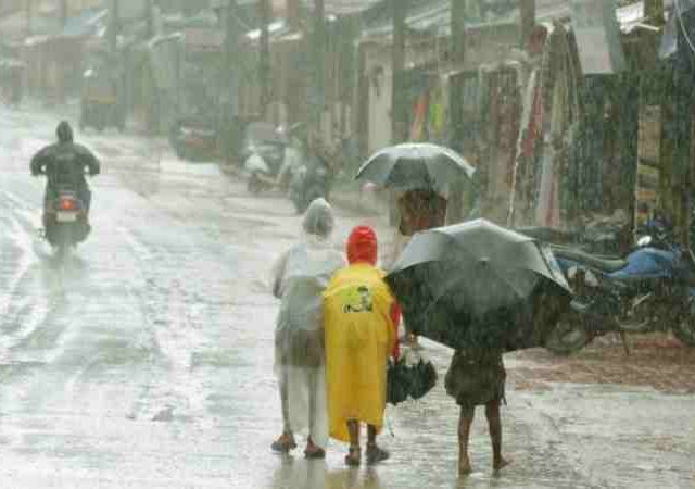 सोमवारपासून अतिमुसळधार