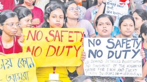 बंगालमध्ये महिलांचे दमन