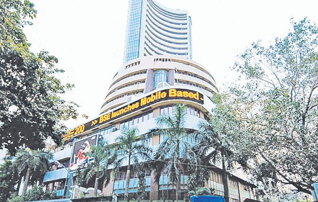 Stock Market News: शेअर बाजारात 'घसरणीचा' अंडरकरंट, नेमका घसरणीचा का अपेक्षित वाढीचा? जाणून घ्या आजच्या बाजारातील परिस्थिती...
