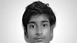 बारावीच्या विद्यार्थ्याने एकतर्फी प्रेमातून शिक्षिकेवर पेट्रोल टाकून पेटवले