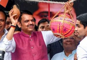 घाटकोपर येथील दहीहंडीद्वारे 'ऑपरेशन सिंदूर'मध्ये सहभागी सैनिकांच्या शौर्याला सलाम- देवेंद्र फडणवीस