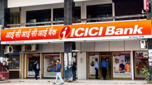 ICICI Bank Q2Results: देशातील क्रमांक दोन खाजगी बँकेचा तिमाही निकाल जाहीर विश्लेषकांचा भाकीताला मागे टाकत बँकेच्या निव्वळ नफ्यात ५.२% वाढ